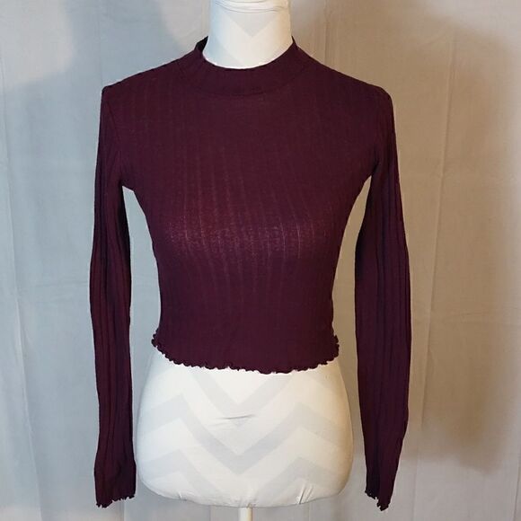 Candie's Cropped Knit Sweater - Picture 1 of 7
